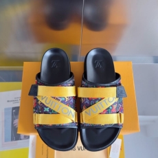 Louis Vuitton Slippers